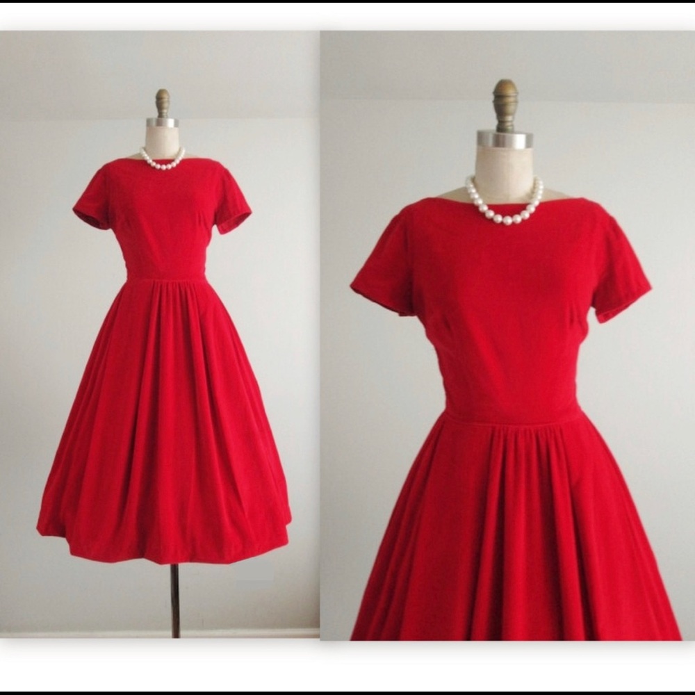 COPY - 1950’s Red Velvet Cocktail Dress - XS